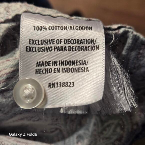 Cody James paisley snap button down size large - Picture 6 of 8